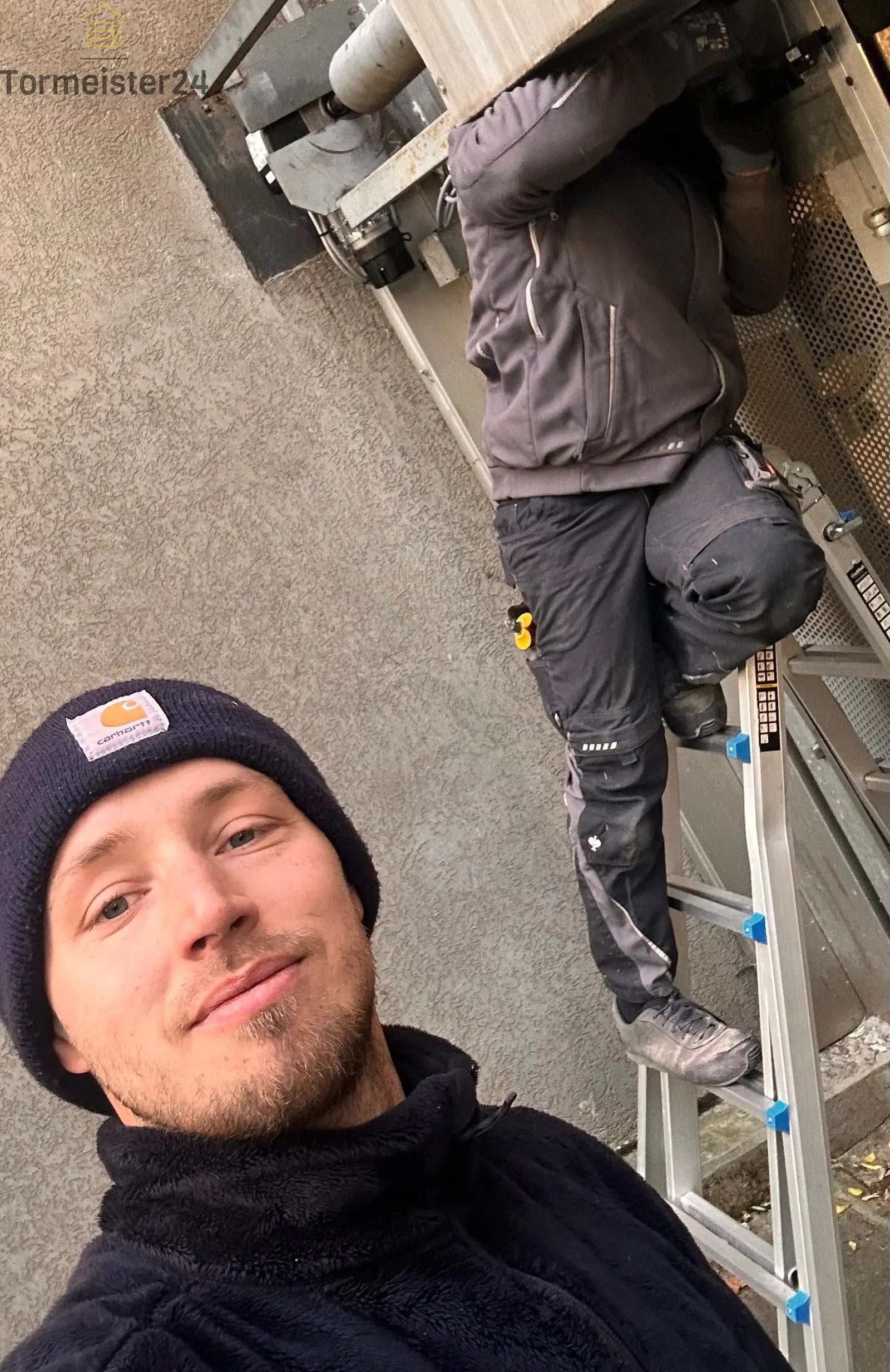 Garagentor Sichtprüfung auf Schäden und Dichtungen