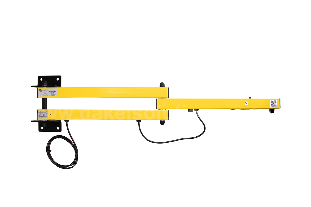 Brite Lite DM24 industriële docklamp met twee beweegbare stalen armsegmenten en versterkte wandbeugels